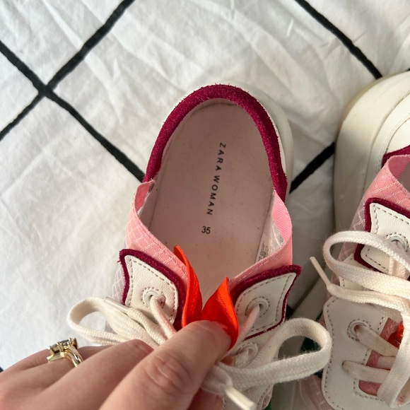 Colourful mesh sneakers - Picture 3 of 4